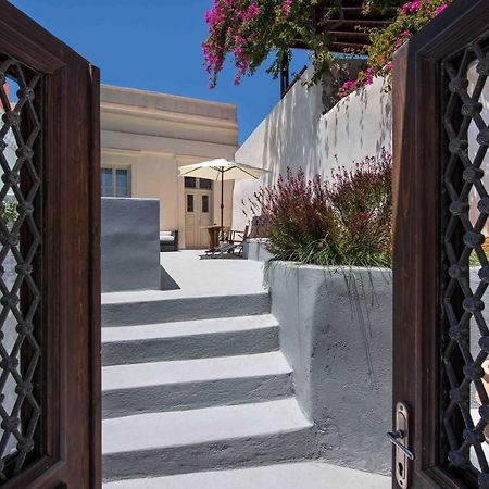 Sandandstone Villa Santorini メガロホリ エクステリア 写真